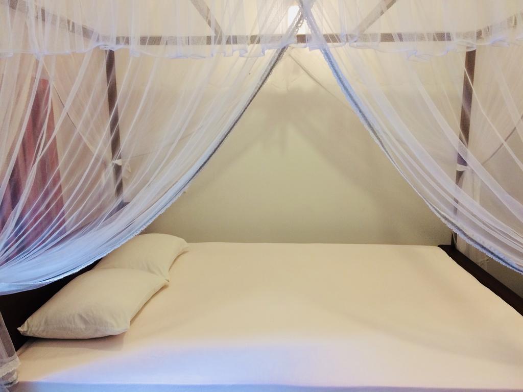 Damith Tourist Inn Мирисса Экстерьер фото